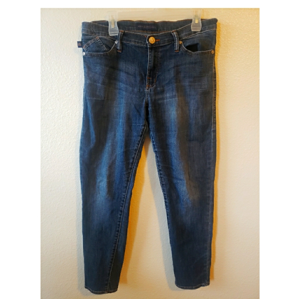 Rock & Republic straight leg mid rise jeans